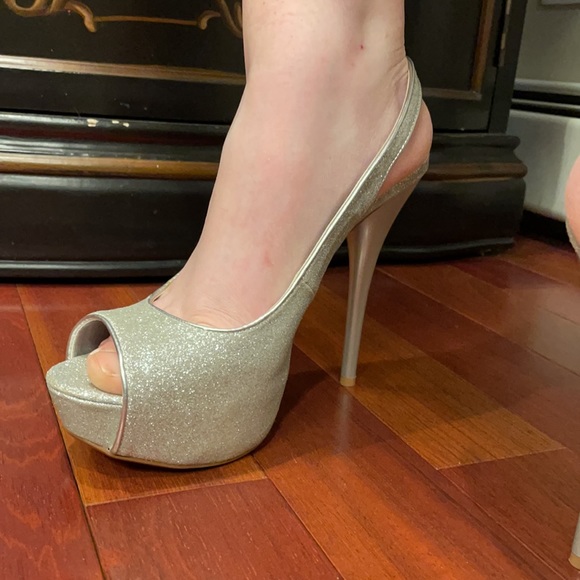 Silver stiletto platform heels - Picture 5 of 12